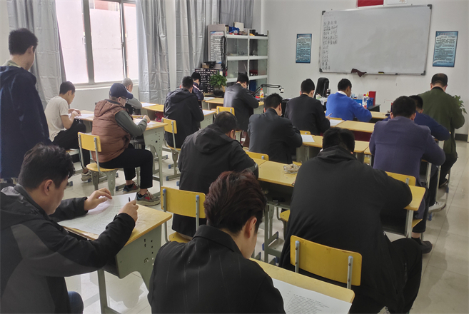 想学开锁行业，不知道前景如何？